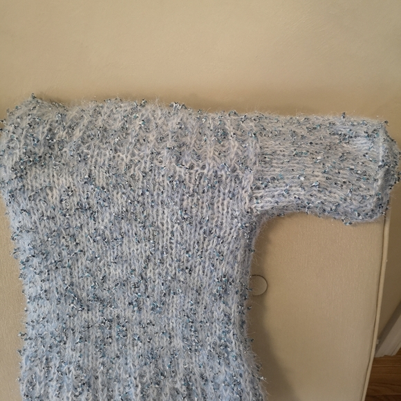 Blue knitted sweater - Picture 3 of 14